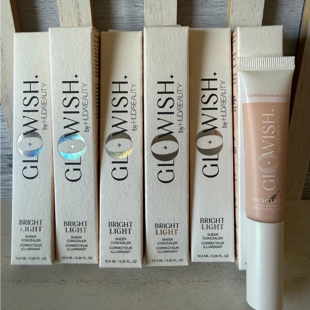 HUDA BEAUTY GLOWISH Lot X6 Bright Light Hydrating Sheer Concealer - 00 Porcelain